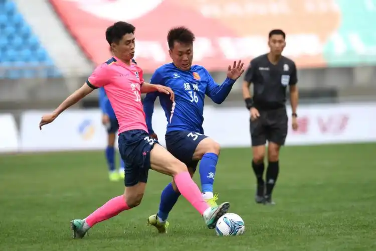 欧冠对决：曼联 VS 巴塞罗那